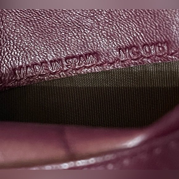 Dior Dark Maroon Embossed Leather Bifold wallet - Picture 9 of 11